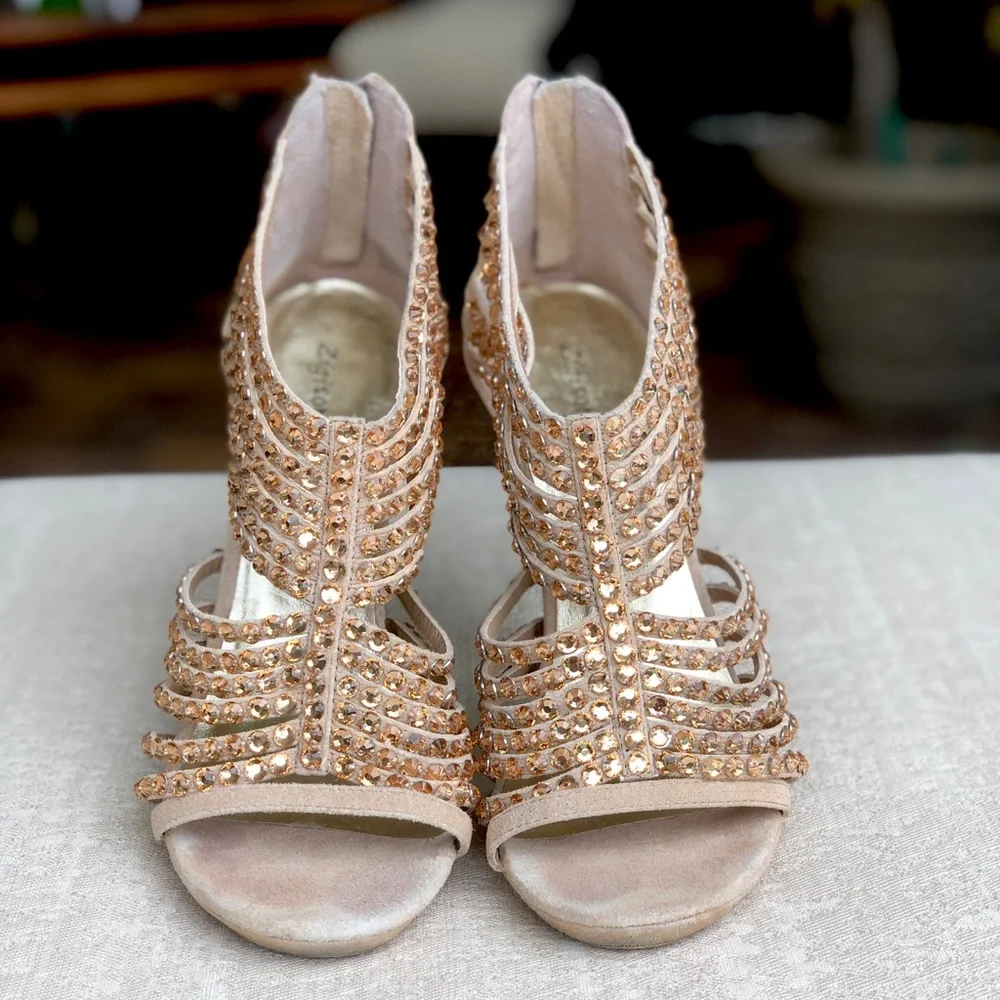 ZIGI SOHO Gala suede rhinestone heels size 8